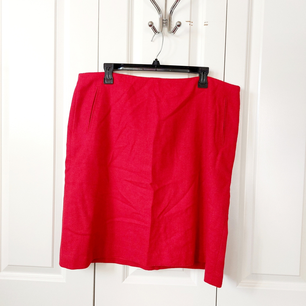 NWT Red Wool Blend Pencil Skirt‎ size 16 Talbots Christmas Valentined